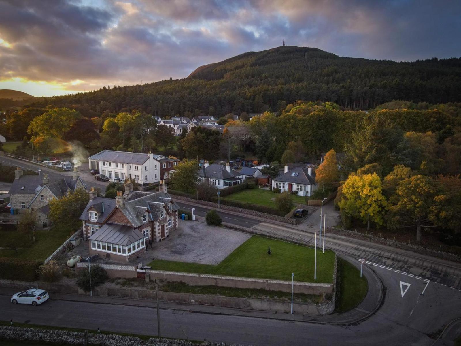 Glenshee Guest House Golspie Eksteriør billede